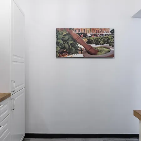 Acquario 5 Minuti, 1br , Free A-c, Wifi & Netflix 