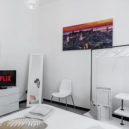 Acquario 5 Minuti, 1br , Free A-c, Wifi & Netflix 