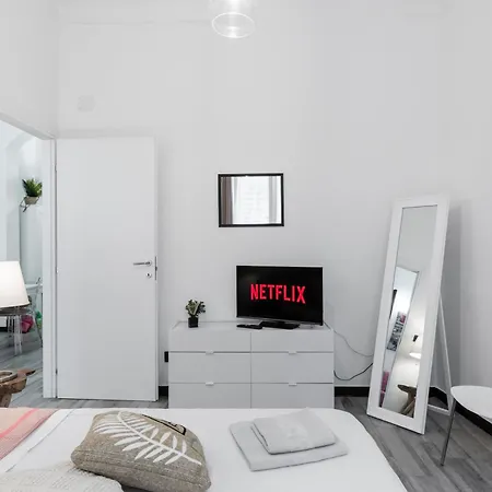 Acquario 5 Minuti, 1br , Free A-c, Wifi & Netflix 