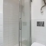 Acquario 5 Minuti, 1br , Free A-c, Wifi & Netflix 