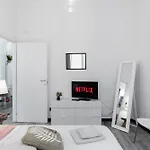 Acquario 5 Minuti, 1br , Free A-c, Wifi & Netflix 