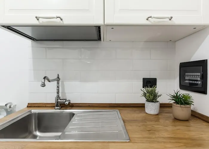 Acquario 5 Minuti, 1br , Free A-c, Wifi & Netflix 
